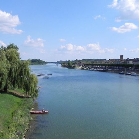 Hotel Saint Philibert Турню Екстериор снимка