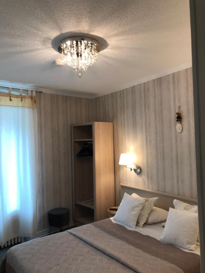 Hotel Saint Philibert Турню Екстериор снимка